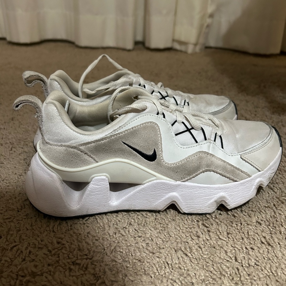 Nike Ryz